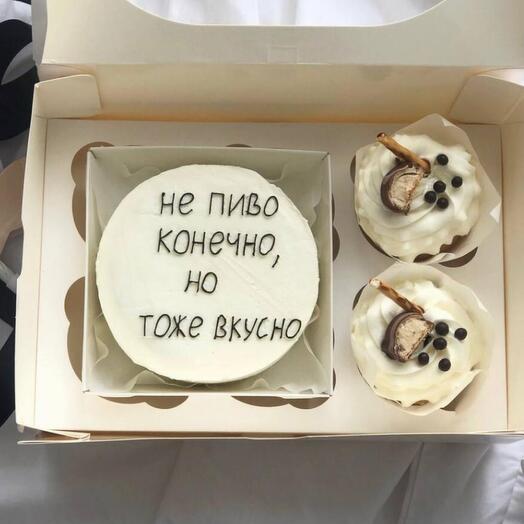 Бенто торт + 2 капкейка "не пиво конечно, но тоже вкусно"