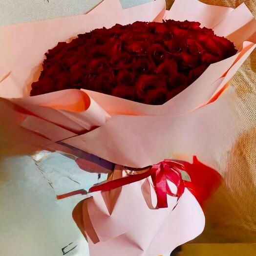 Букет из 101 розы