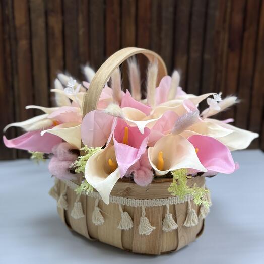 Композиция из мыльных Калл с хлопком 44.1.1