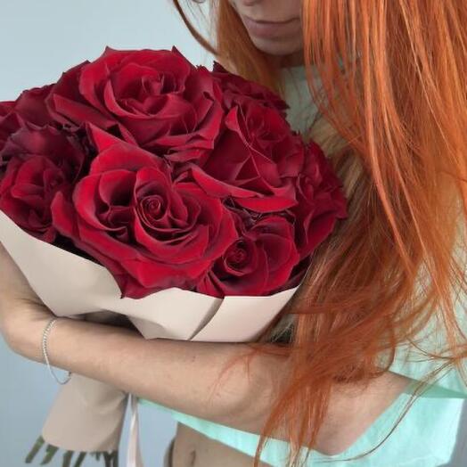 Букет из 9 французских роз  с оформлением (Эквадор)