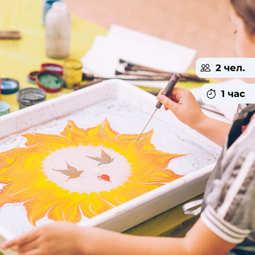 The tenderness of colors. Ebru master class for mother and child
