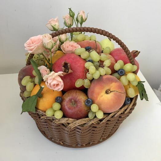 Цветы и фрукты 🍇