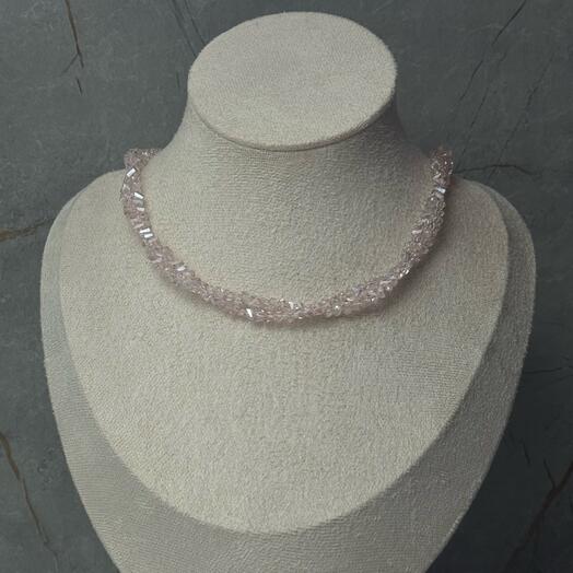 Чокер из розового алмазного стекла, родий