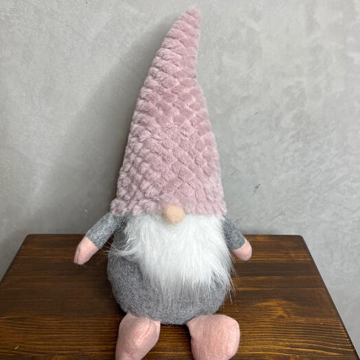 Игрушка Гномик в розовой шапочке