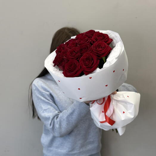 Красные розы (15 роз)