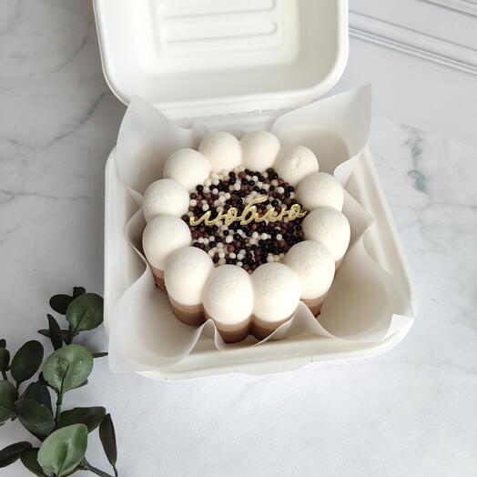 Бенто торт три шоколада к дню Влюбленных