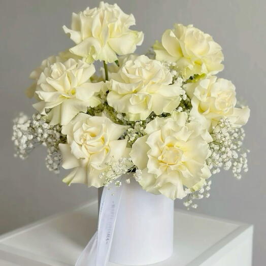 Букет в коробке white rose
