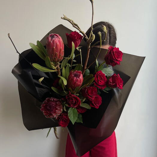 Авторский букет «я не могу без тебя» Африканская протея, красная Роза