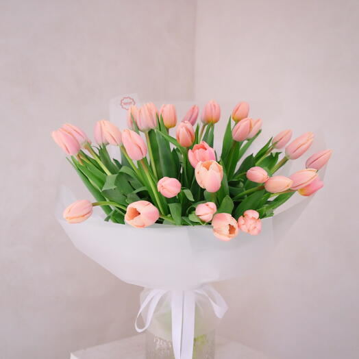 Моно букет из тюльпанов