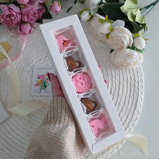 Набор конфет (5 шт) на 8 марта