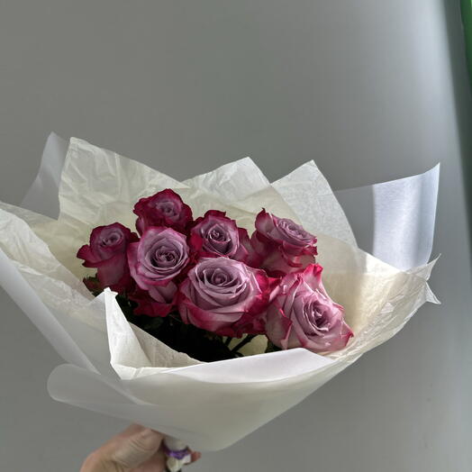 Букет из лиловой эквадорской 🌹