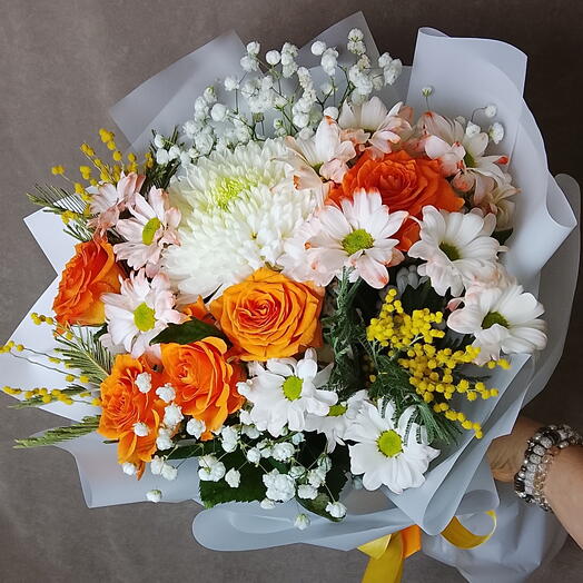 🧡 Хризантемы с розами и гипсофилой