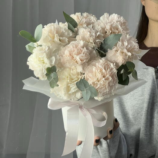 Ажурные диантусы в коробке