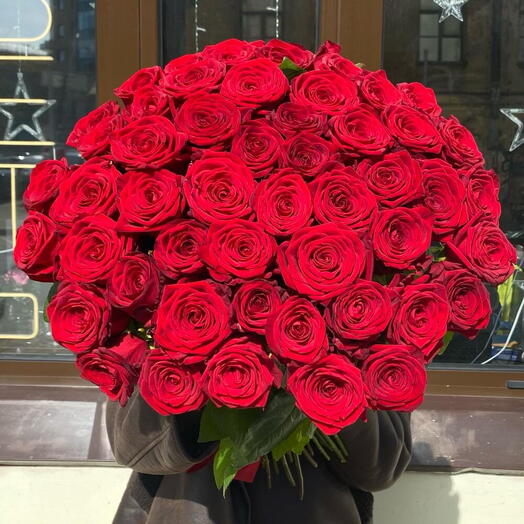 A bouquet of 51 red roses, 70 cm