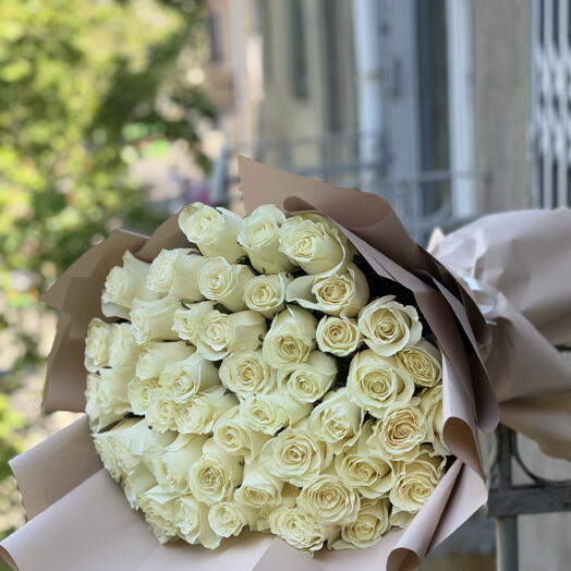 white roses 51