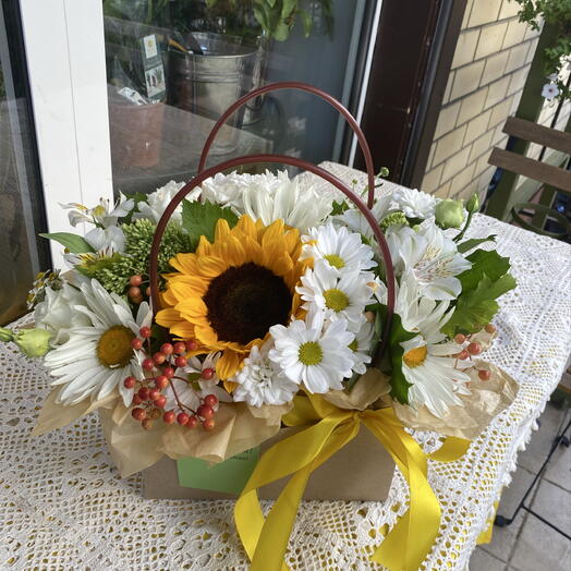 Кротовая сумочка с подсолнухом