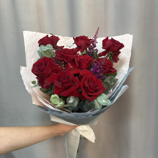 Букет из роз 🌹с эвкалиптом