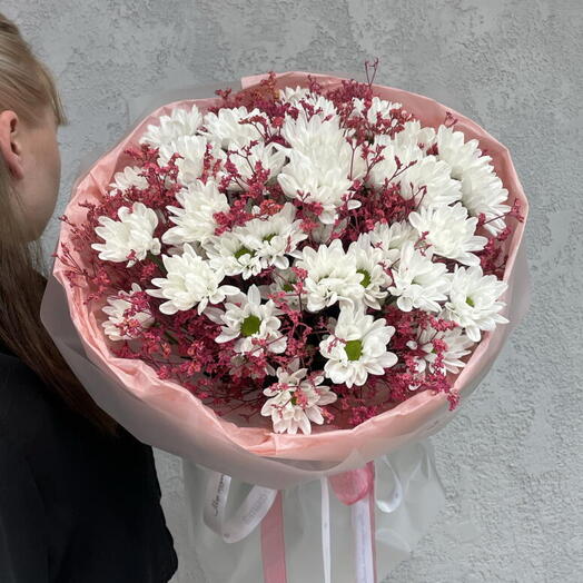 Объемный букет из хризантем и лимониума 💐