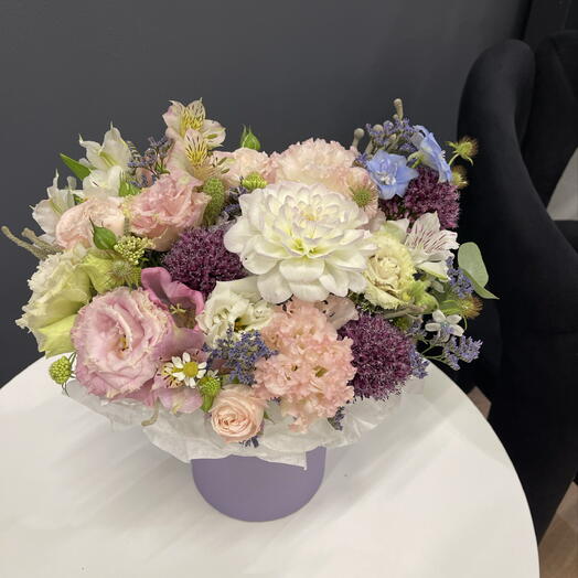 Коробка с цветами 💜🌸