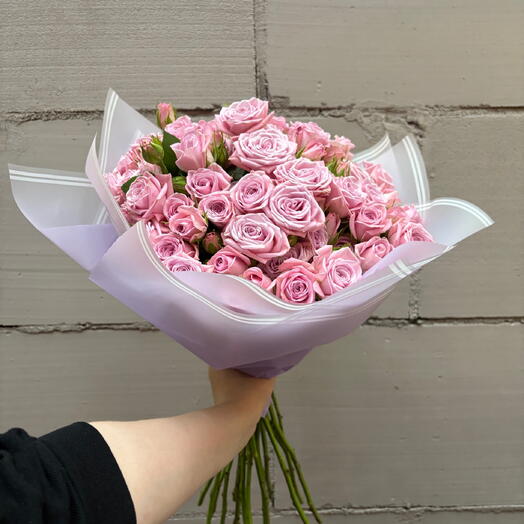 Монобукет из 21 кустовой розы