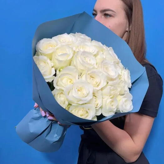 Ramo de 25 rosas blancas. Monobooket 618. Leora Flowers casa de moda floral