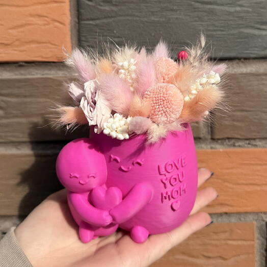 Композиция с сухоцветами в кашпо love you mom