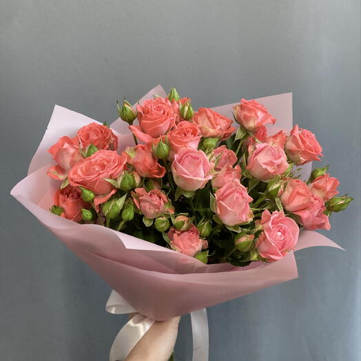 Букет из 3 кустовых роз