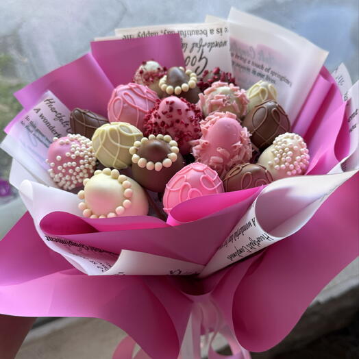 Букет из клубники в шоколаде бельгийском callebaut