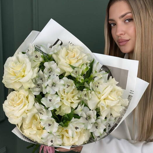Дуобукет с альстромерией и французской розой 308