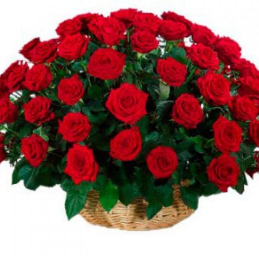 Basket with red rose 51pcs