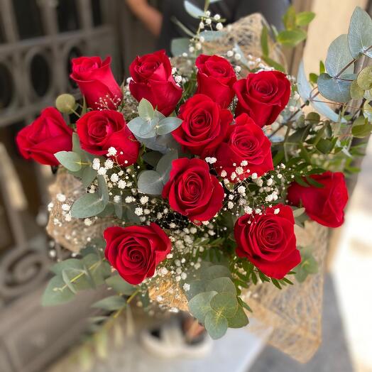 Red roses 15