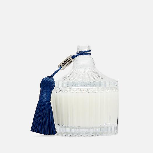 Aromatic candle in a glass box