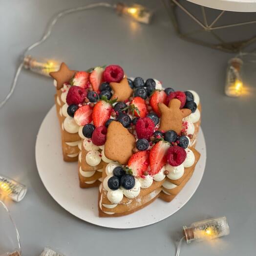 Медовая елочка с клубникой, Новый год