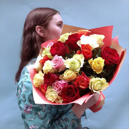 Ramo de rosas de mezcla 25 piezas