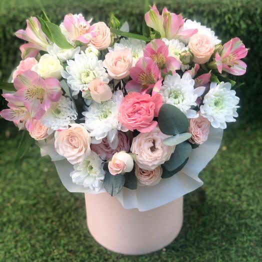 Box with alstroemeria and bush rose