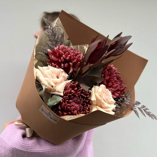Bouquet "Old Fashion" (chrysanthemum curler, rose