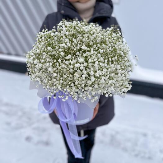 Цветы в коробке белые