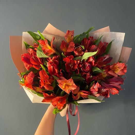Букет из альстромерии 🌺