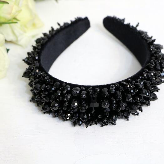 Diadema negra de piedras y diamantes de imitación estilo Dolce