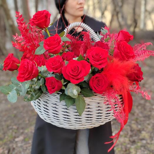 🌹️Корзина с розами "Клубничное лето"