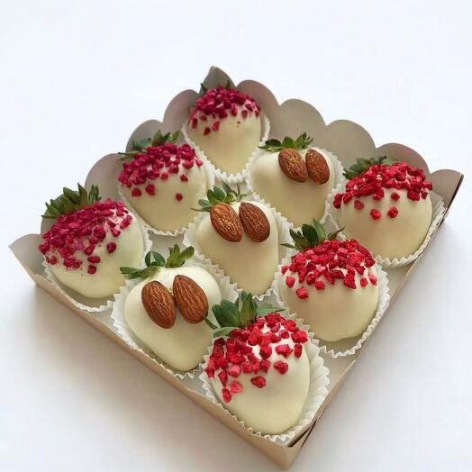 Клубника в шоколаде «Sweet Delight»