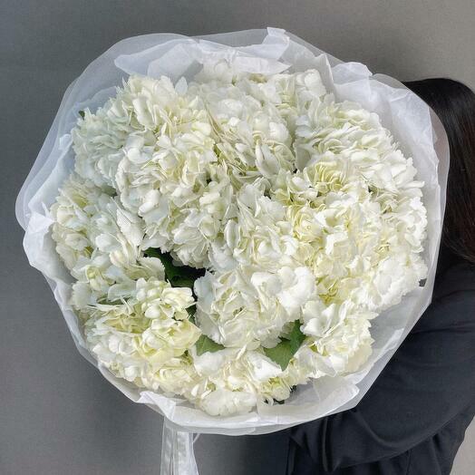 Grand White Hydrangea Bouquet