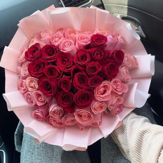 Сердце из розочек