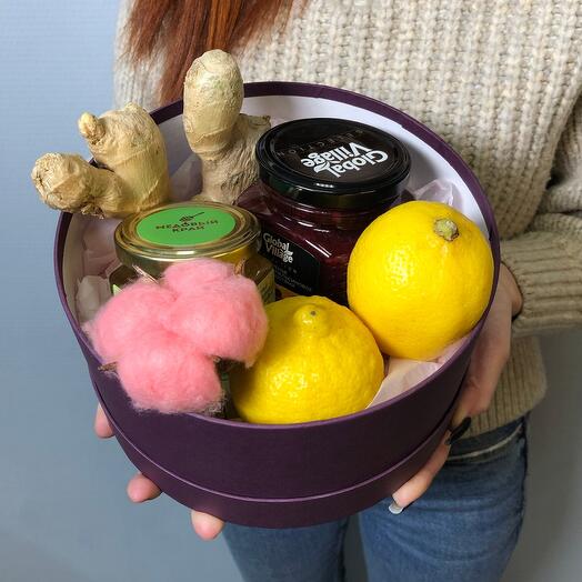 Подарочный набор с мёдом, вареньем, имбирём и лимоном