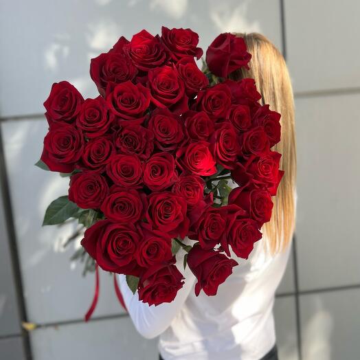 Красные розы (35 розочек)