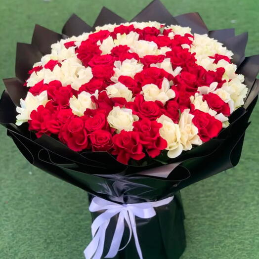 Red and white big bouquet