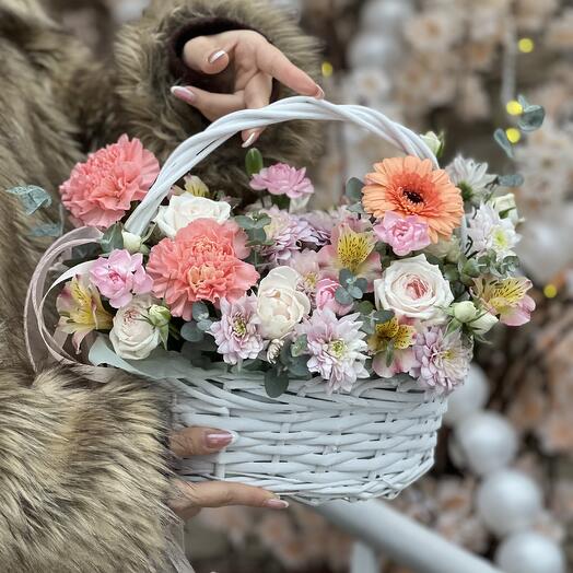 Корзина с цветами (