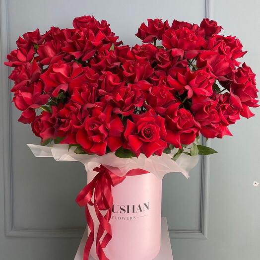 Розы в коробке