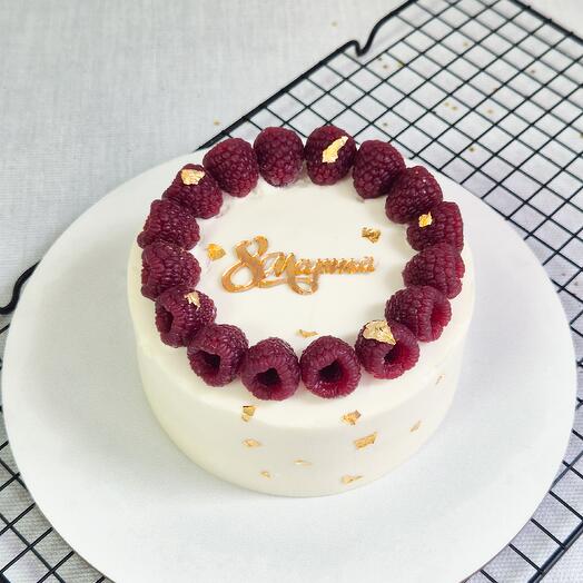 Торт на 8 марта с мармеладной малиной