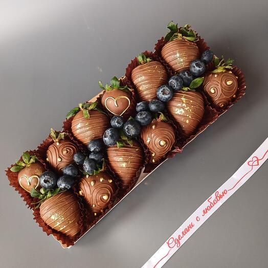 Клубника в шоколаде "Удовольствие "